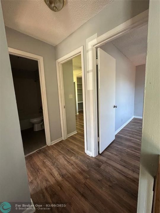 For Rent: $3,250 (4 beds, 2 baths, 1573 Square Feet)
