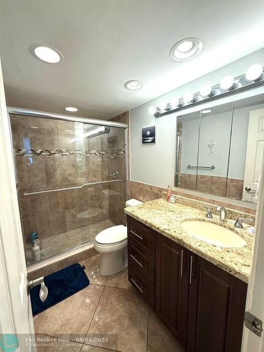 For Rent: $3,000 (2 beds, 2 baths, 1010 Square Feet)