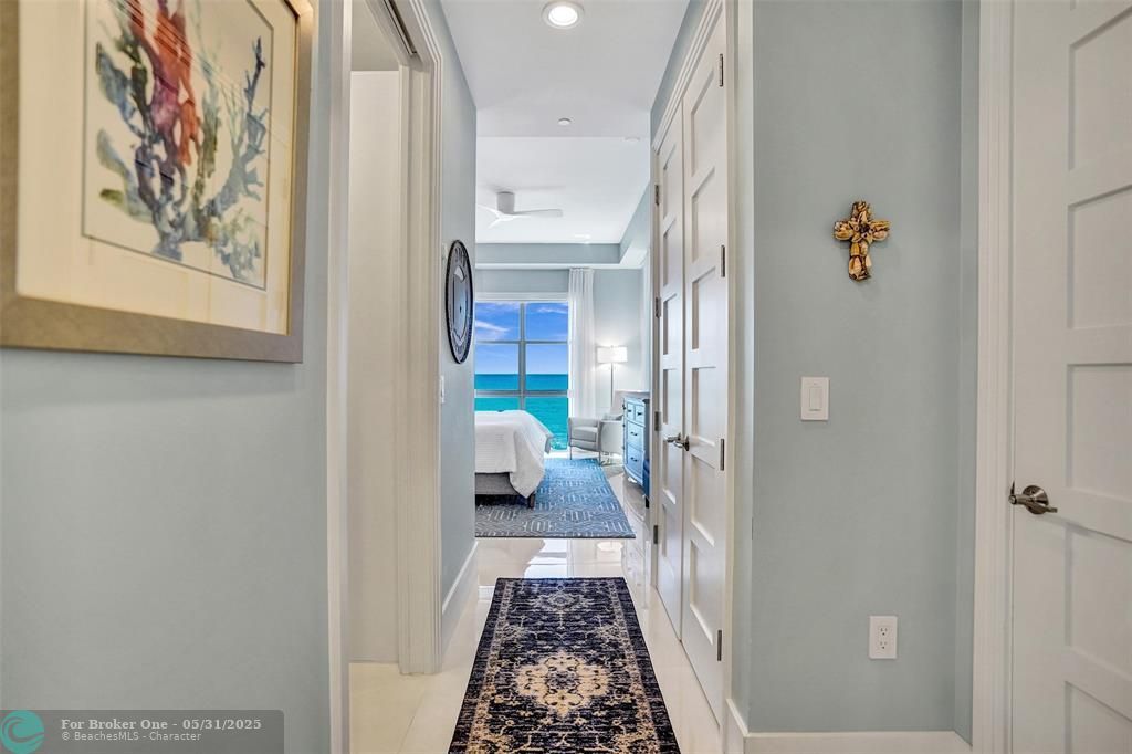 For Sale: $2,995,000 (3 beds, 3 baths, 1989 Square Feet)
