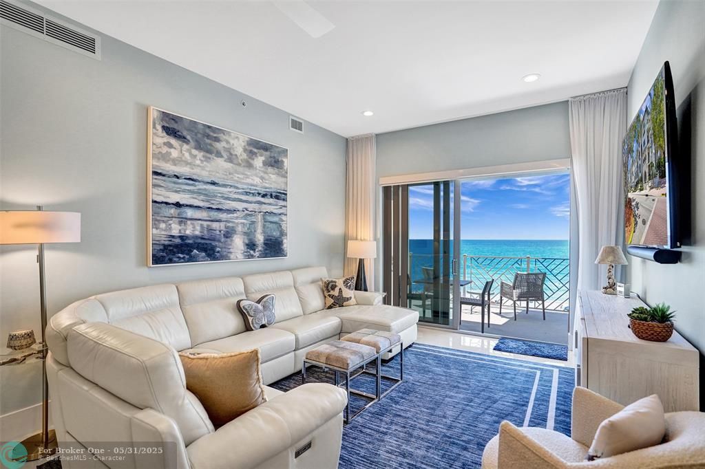 For Sale: $2,995,000 (3 beds, 3 baths, 1989 Square Feet)
