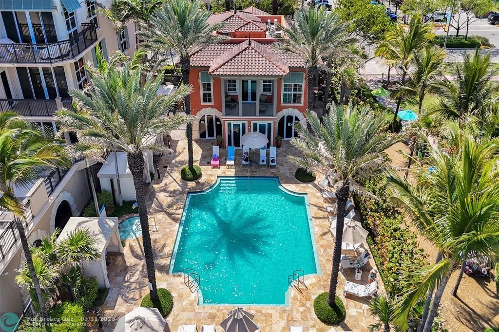 For Sale: $2,995,000 (3 beds, 3 baths, 1989 Square Feet)