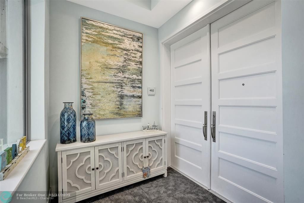 For Sale: $2,995,000 (3 beds, 3 baths, 1989 Square Feet)