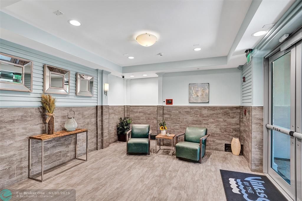 For Sale: $2,995,000 (3 beds, 3 baths, 1989 Square Feet)