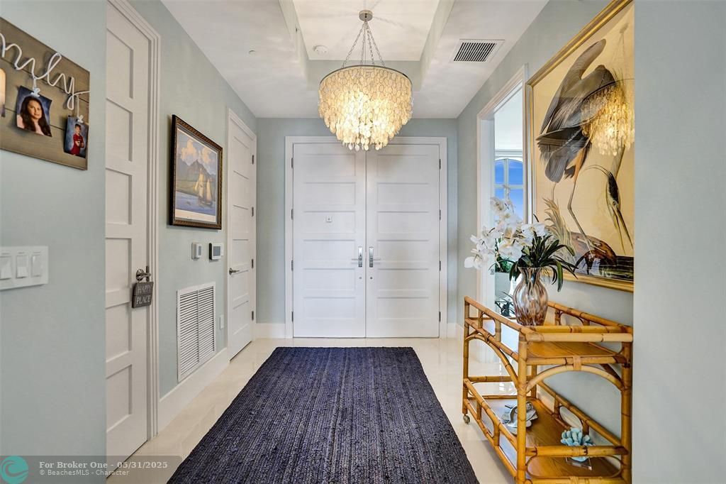 For Sale: $2,995,000 (3 beds, 3 baths, 1989 Square Feet)