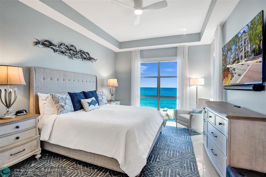 For Sale: $2,995,000 (3 beds, 3 baths, 1989 Square Feet)