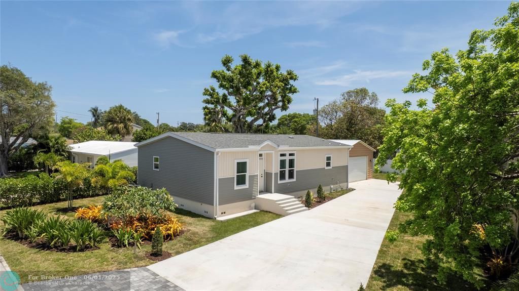 For Sale: $619,999 (3 beds, 2 baths, 1440 Square Feet)