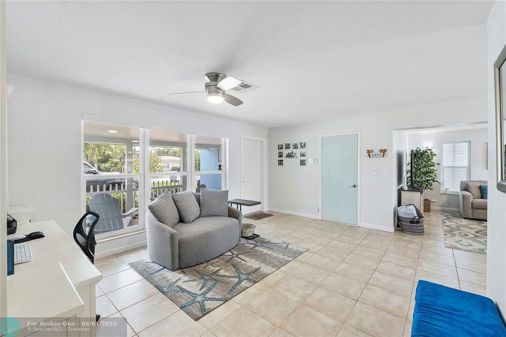 For Sale: $1,100,000 (3 beds, 3 baths, 2074 Square Feet)