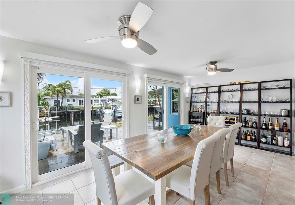 For Sale: $1,100,000 (3 beds, 3 baths, 2074 Square Feet)