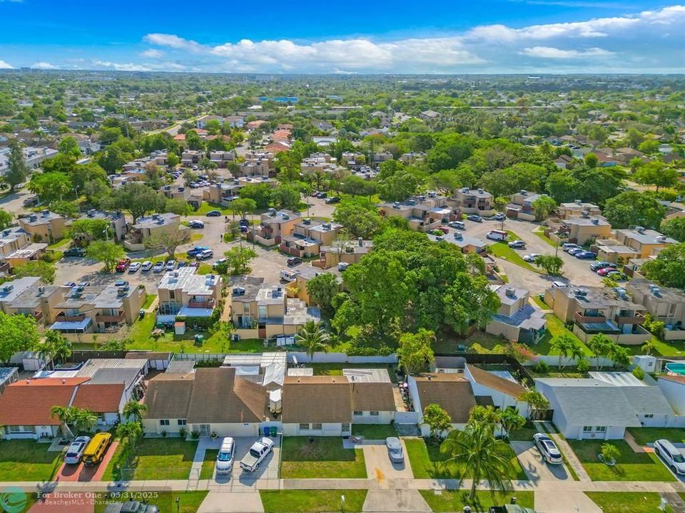 For Sale: $474,900 (3 beds, 1 baths, 1140 Square Feet)