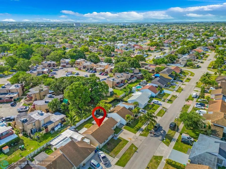 For Sale: $474,900 (3 beds, 1 baths, 1140 Square Feet)