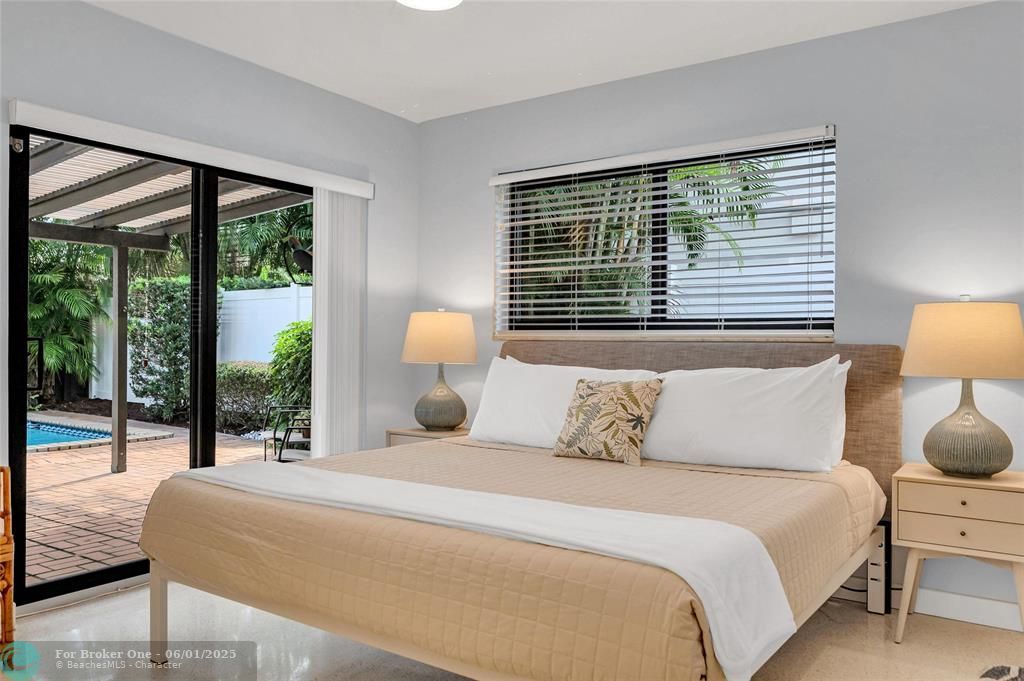 For Sale: $1,200,000 (3 beds, 2 baths, 1833 Square Feet)