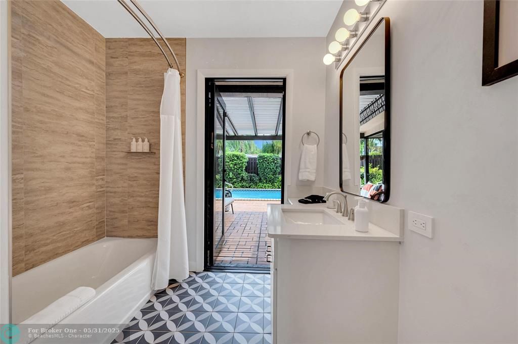 For Sale: $1,200,000 (3 beds, 2 baths, 1833 Square Feet)
