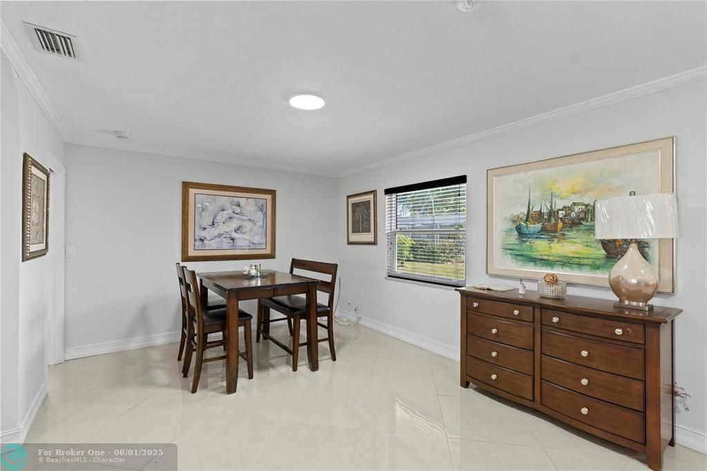 For Sale: $690,000 (4 beds, 2 baths, 1608 Square Feet)