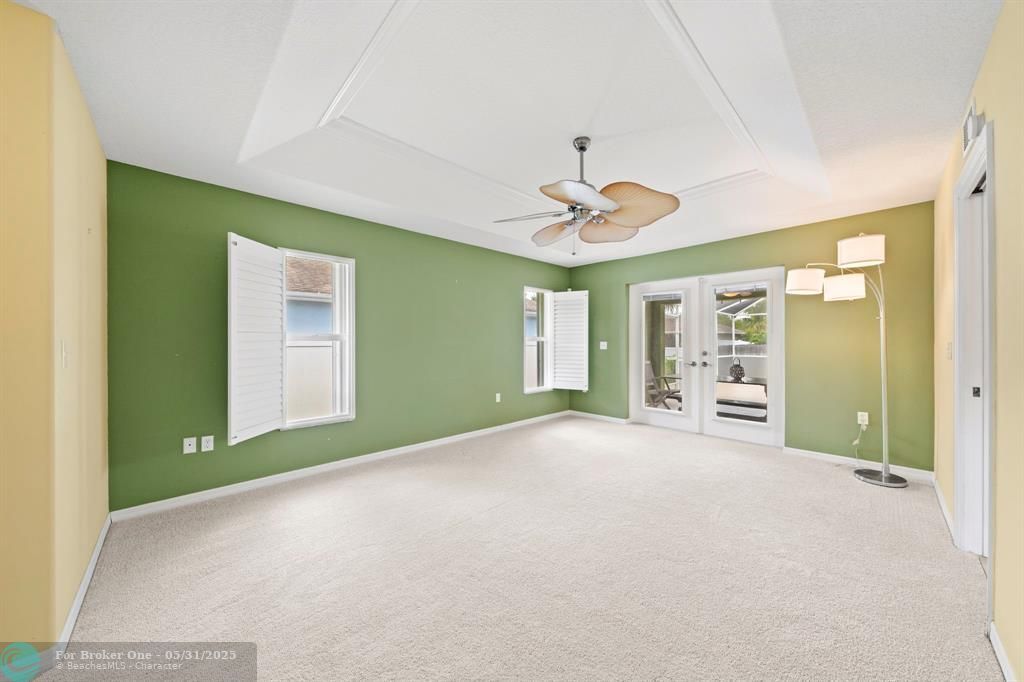 For Sale: $440,000 (3 beds, 2 baths, 1866 Square Feet)