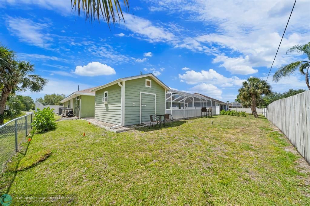 For Sale: $440,000 (3 beds, 2 baths, 1866 Square Feet)
