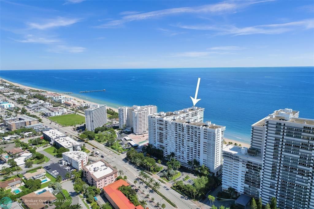 For Sale: $768,000 (2 beds, 2 baths, 1450 Square Feet)
