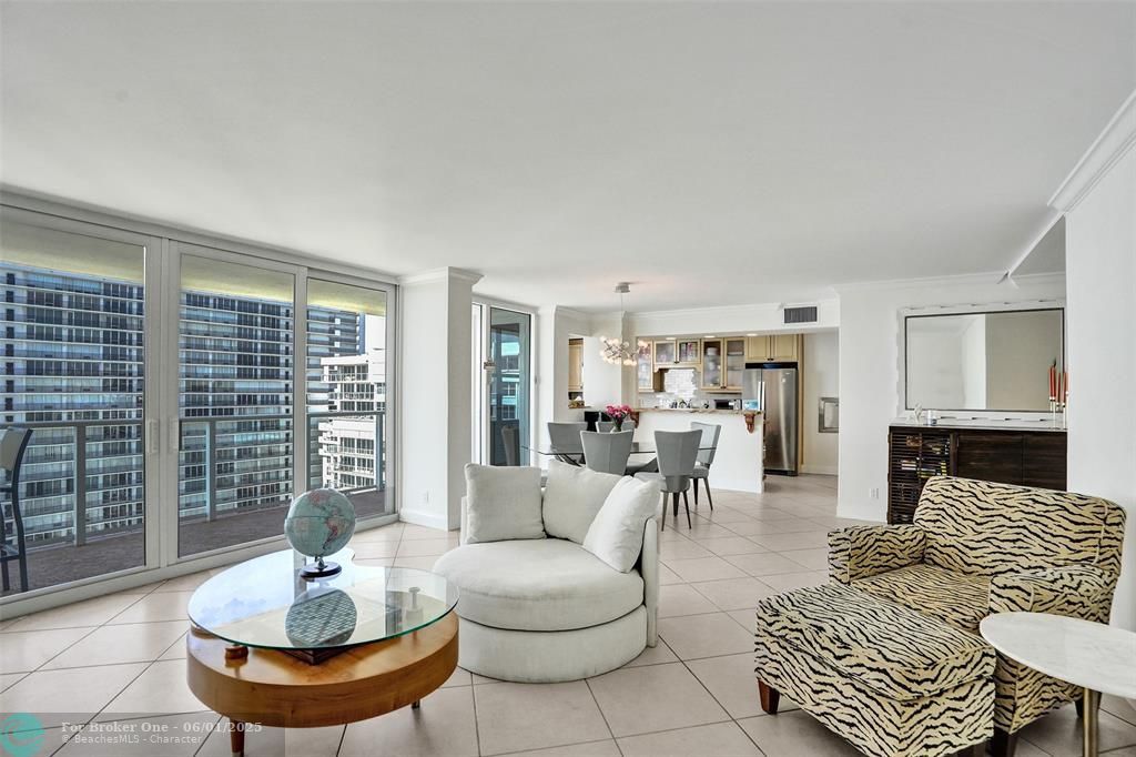 For Sale: $768,000 (2 beds, 2 baths, 1450 Square Feet)