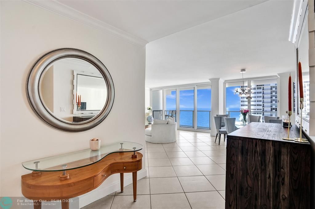 For Sale: $768,000 (2 beds, 2 baths, 1450 Square Feet)
