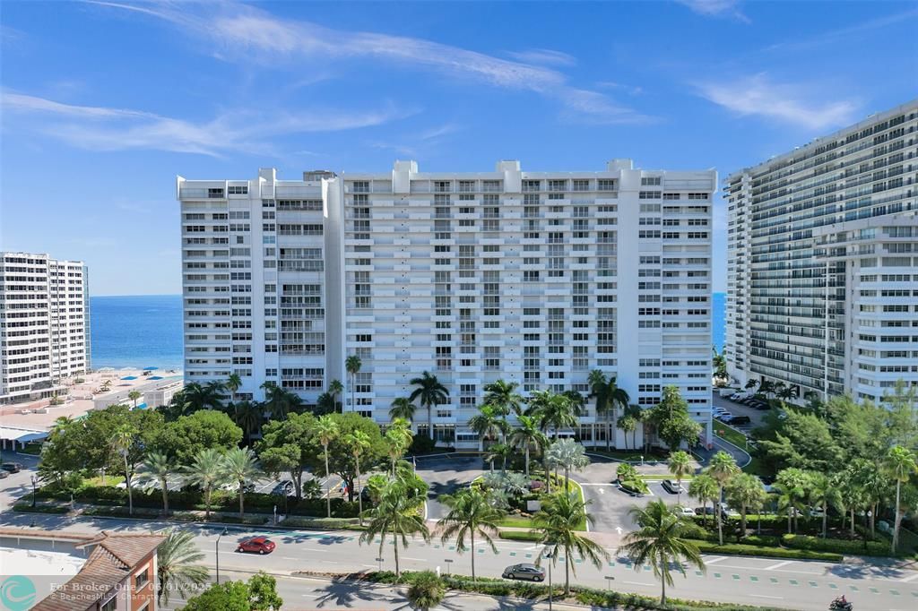 For Sale: $768,000 (2 beds, 2 baths, 1450 Square Feet)