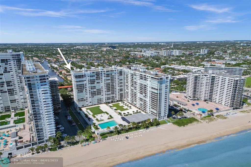 For Sale: $768,000 (2 beds, 2 baths, 1450 Square Feet)