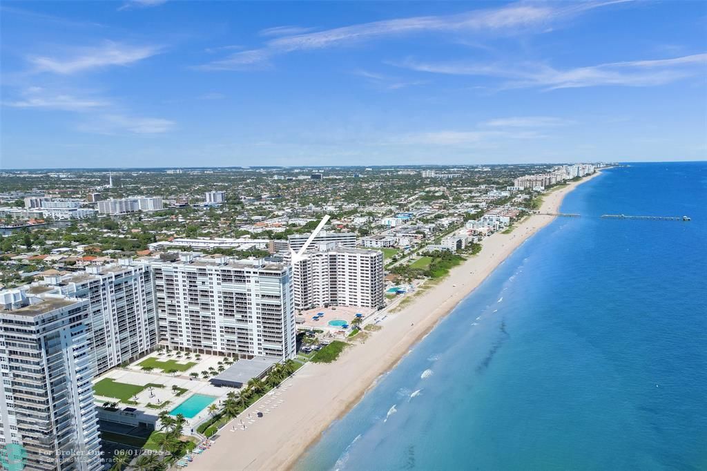 For Sale: $768,000 (2 beds, 2 baths, 1450 Square Feet)