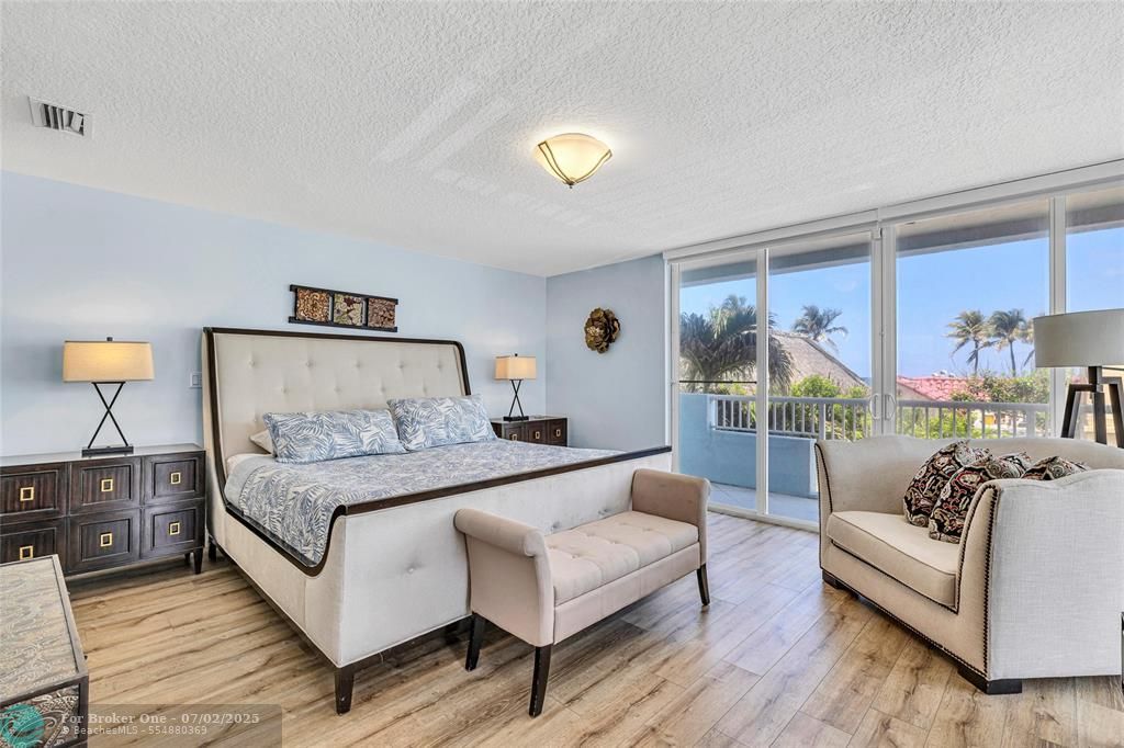 Active With Contract: $1,849,999 (2 beds, 2 baths, 2454 Square Feet)