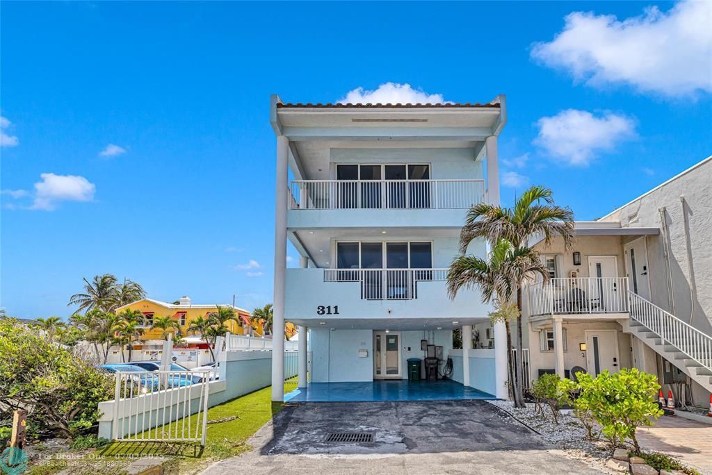 Active With Contract: $1,849,999 (2 beds, 2 baths, 2454 Square Feet)