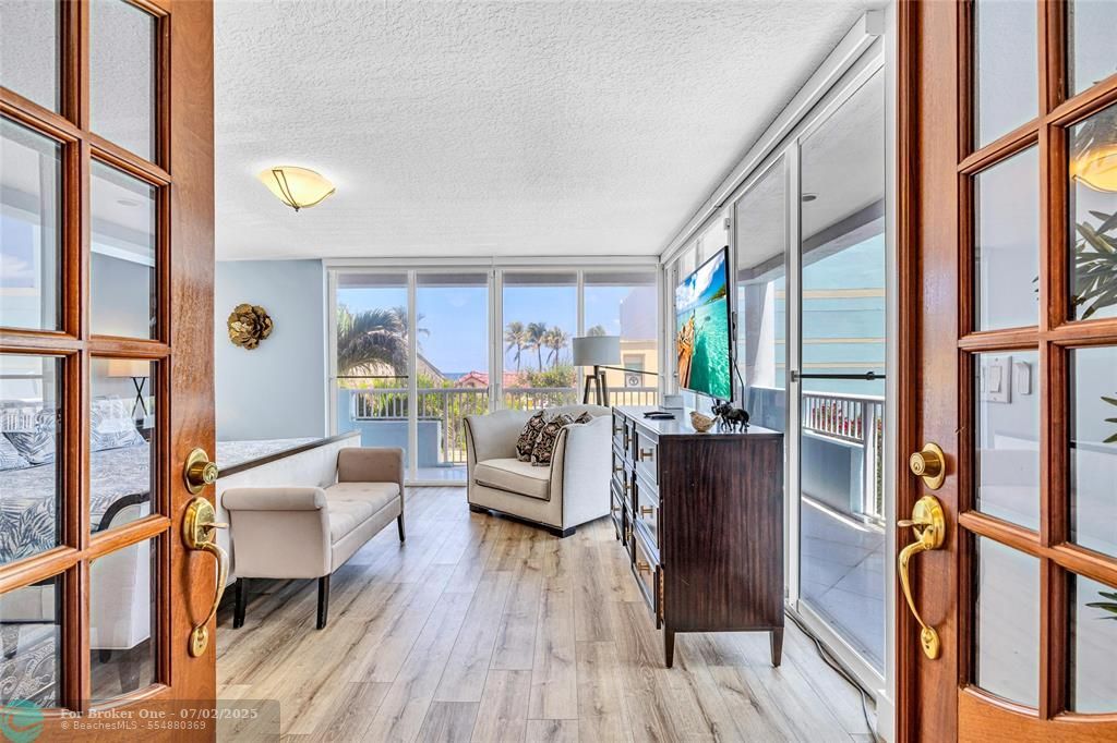 Active With Contract: $1,849,999 (2 beds, 2 baths, 2454 Square Feet)