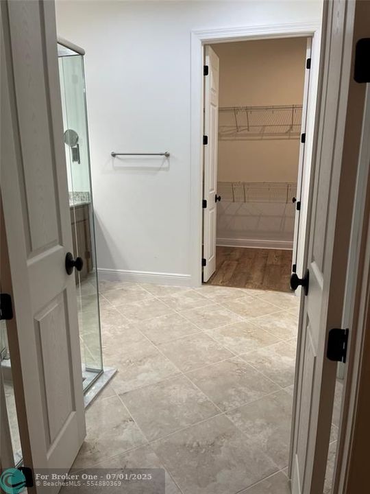For Sale: $490,900 (2 beds, 2 baths, 1834 Square Feet)