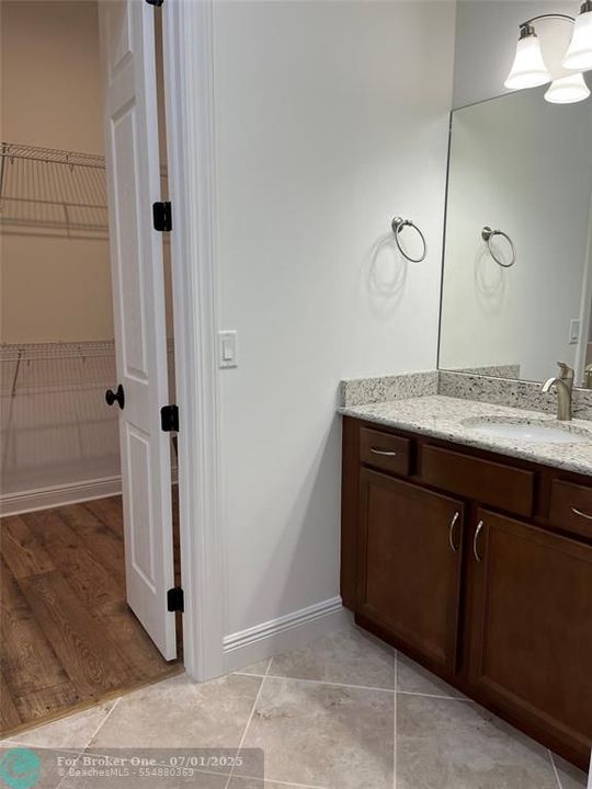 For Sale: $490,900 (2 beds, 2 baths, 1834 Square Feet)
