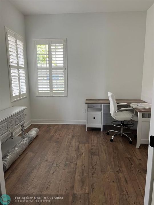 For Sale: $490,900 (2 beds, 2 baths, 1834 Square Feet)