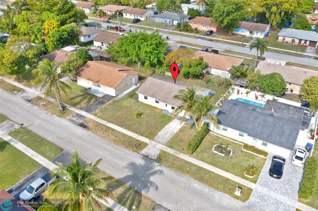 For Sale: $419,000 (3 beds, 2 baths, 1247 Square Feet)