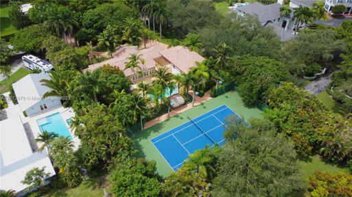 9601 SW 68th Ave, Pinecrest FL 33156
