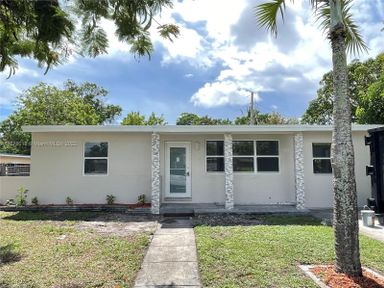 1028 NW 12th St, Fort Lauderdale FL 33311