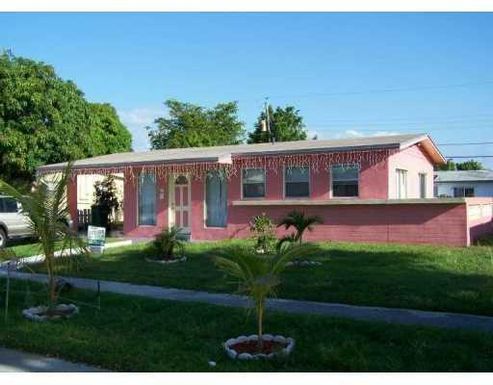 4731 13th, Lauderhill, FL 33313