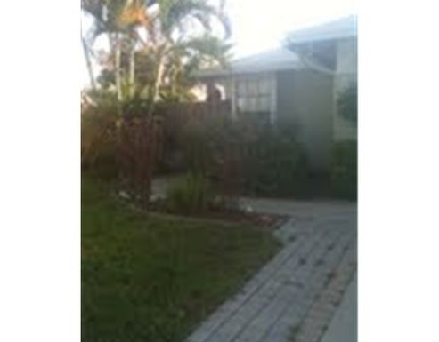 7826 Aztec, Lake Worth, FL 33463