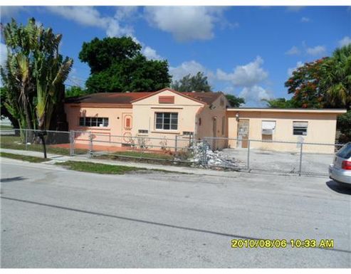 1100 26th, Riviera Beach, FL 33404