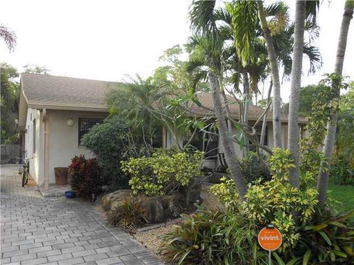 381 53rd, West Palm Beach, FL 33415