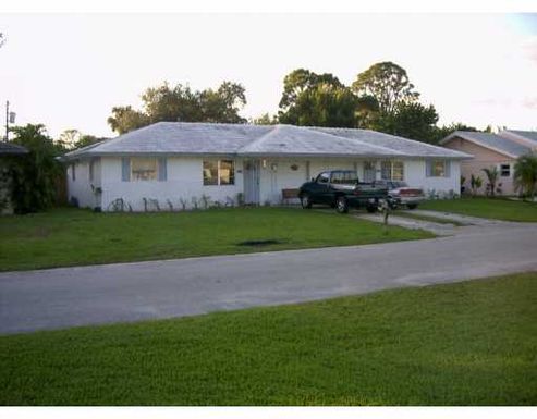 2438 HOLIDAY, Stuart, FL 34994