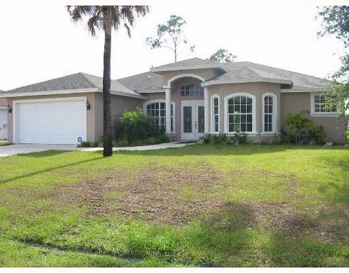 2338 SW SAVONA BLVD, Port Saint Lucie, FL 34953