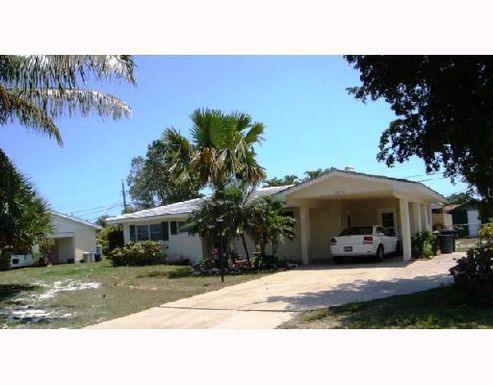 1824 Laurel, West Palm Beach, FL 33406