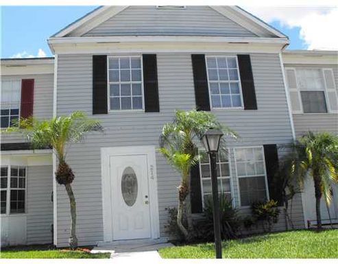 214 Old English, Jupiter, FL 33458