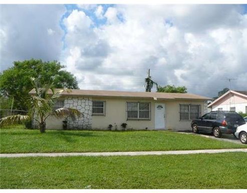 4826 Andros, West Palm Beach, FL 33407