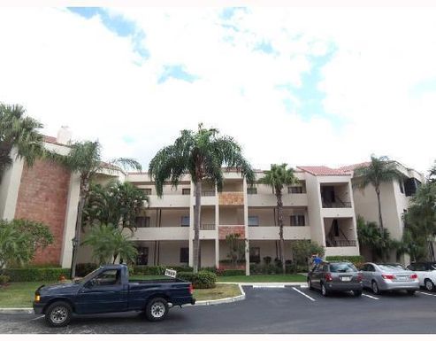 7496 La Paz, Boca Raton, FL 33433