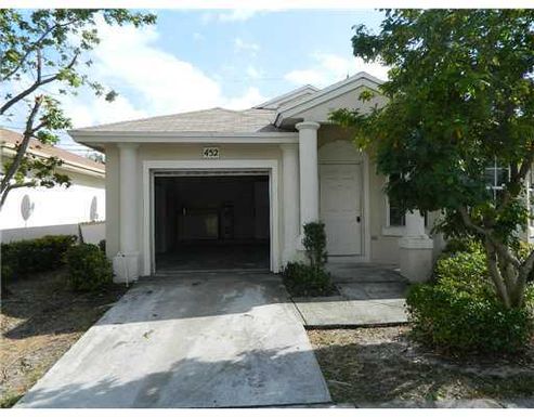 452 Circle, Boynton Beach, FL 33435