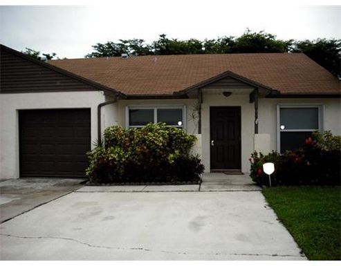 8502 Blue Cypress, Lake Worth, FL 33467