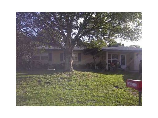 2125 Esplanade, Fort Pierce, FL 34982