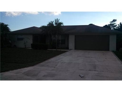 1002 Damask, Port Saint Lucie, FL 34983