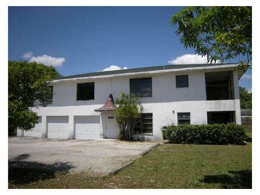 423 49th, West Palm Beach, FL 33407