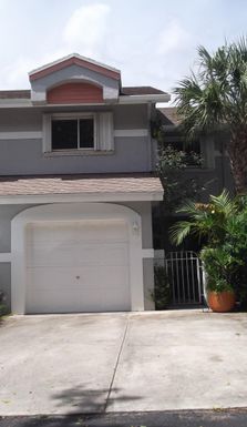 6061 Old Court, Boca Raton, FL 33433